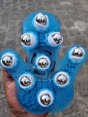 Photo - Massage Glove 9x Metal Rotating Massager Body Massage Gloves