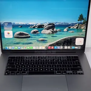 Photo - New Laptop Apple MacBook Air 2022 M2 8GB Apple M2 SSD 256GB