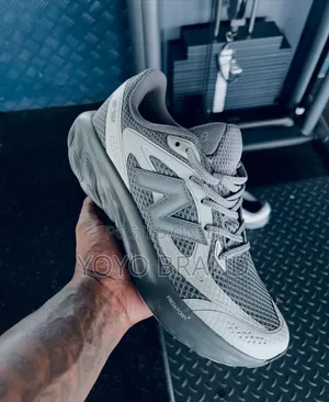 Photo - New Arrival New Balance Fresh Foam Seliver