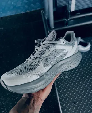 New Arrival New Balance Fresh Foam Seliver