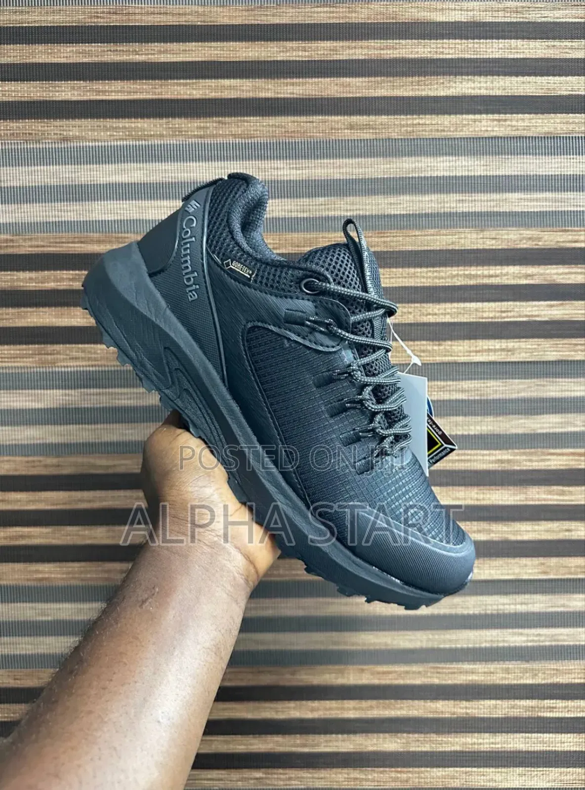 Columbia 100% Water Proof From Usa Master Quality Smooth Sneakers