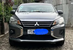 Photo - Mitsubishi Attrage 2020 Gray