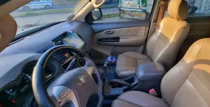 Toyota Fortuner 2013 Silver