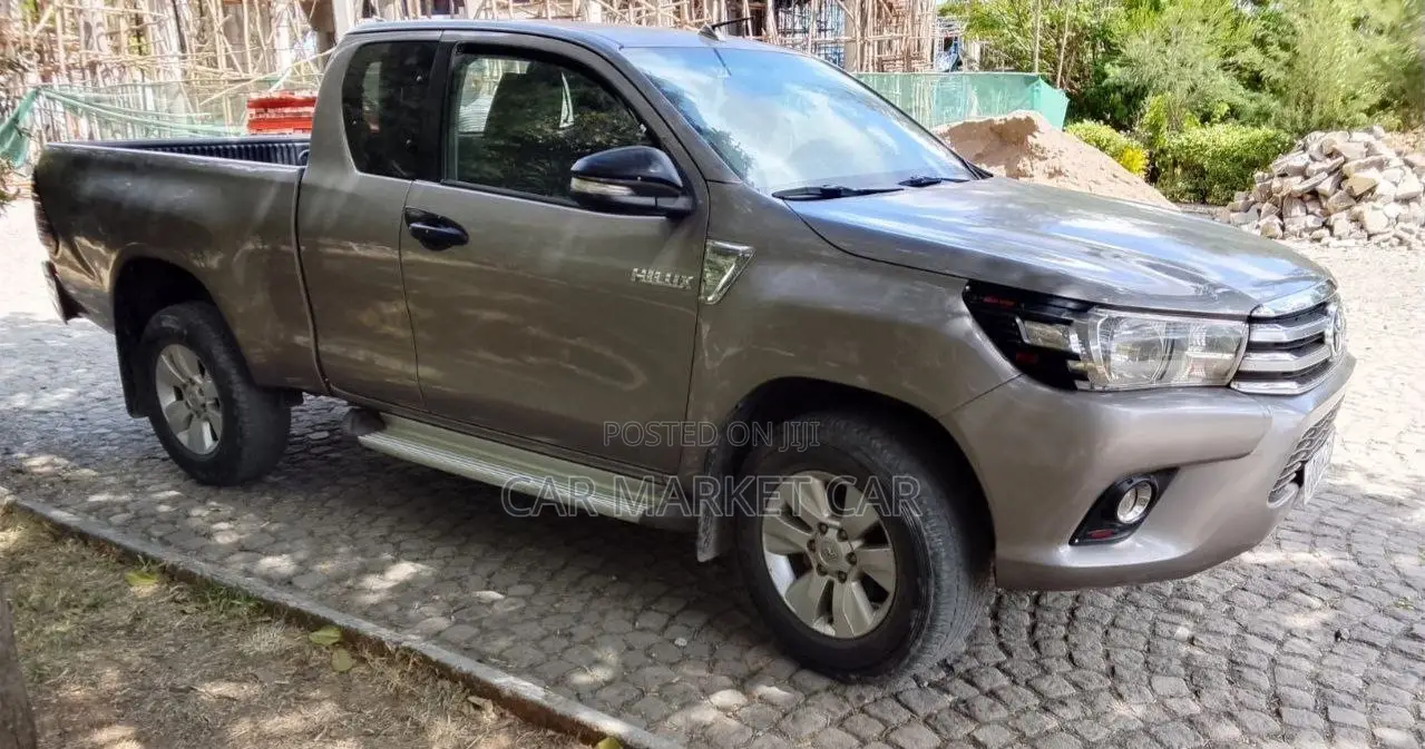 Toyota Hilux Revo Single Cab Deisel 2.4 RWD 2016 Gray