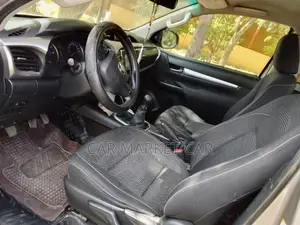 Toyota Hilux Revo Single Cab Deisel 2.4 RWD 2016 Gray