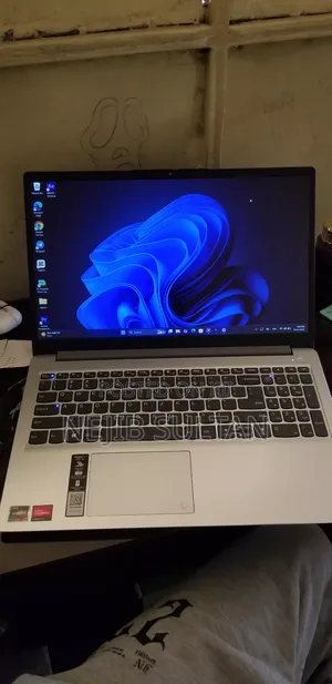 Laptop Lenovo ThinkPad X1 Carbon 12GB HDD+SSD 320GB