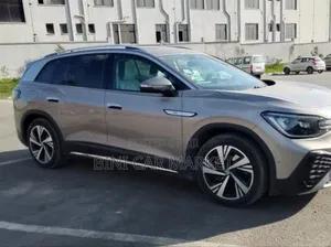 Volkswagen ID.6 2023 Brown