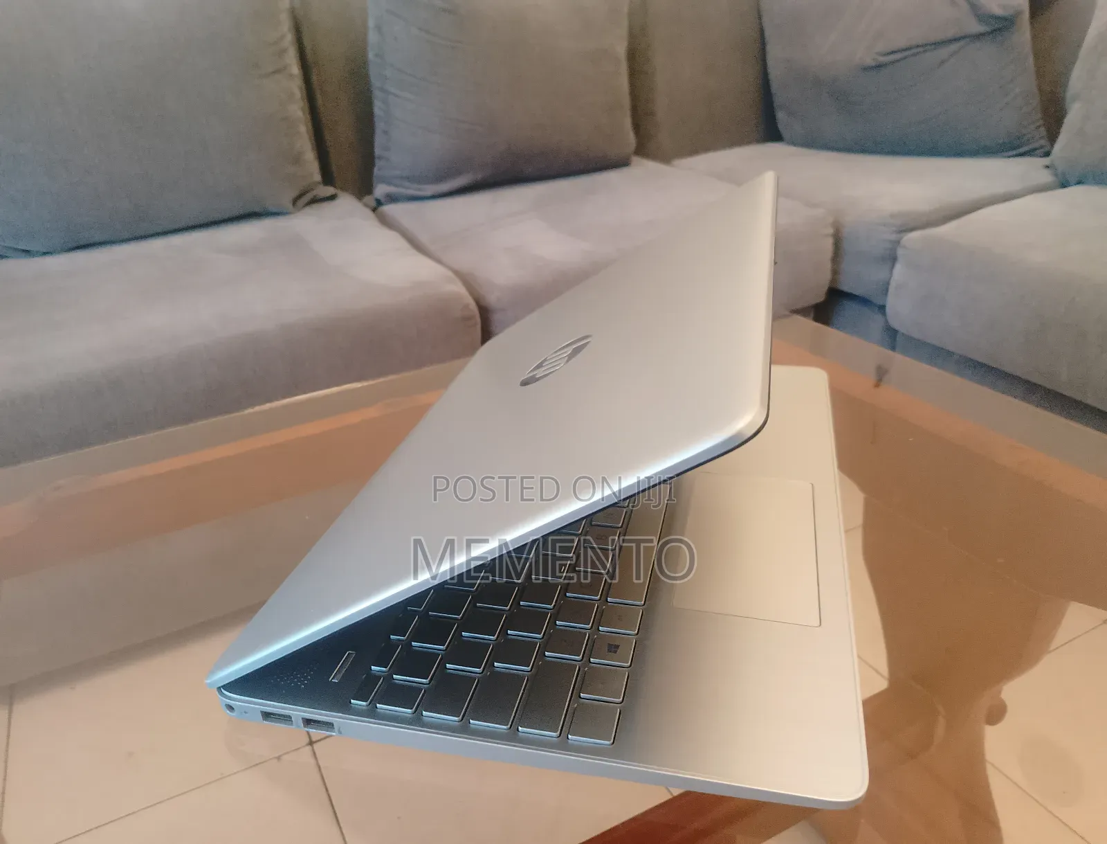 Laptop HP 15-Dy2075tg 16GB Intel Core I5 SSD 512GB