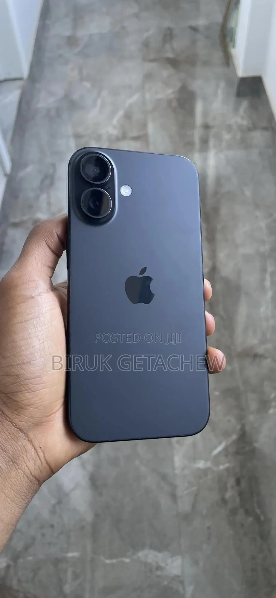 New Apple iPhone 16 128 GB Black