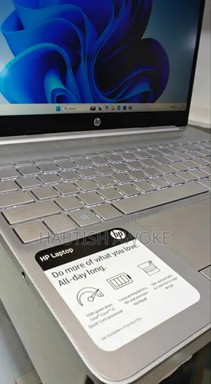 New Laptop HP Stream Notebook 8GB Intel Core I5 SSD 512GB