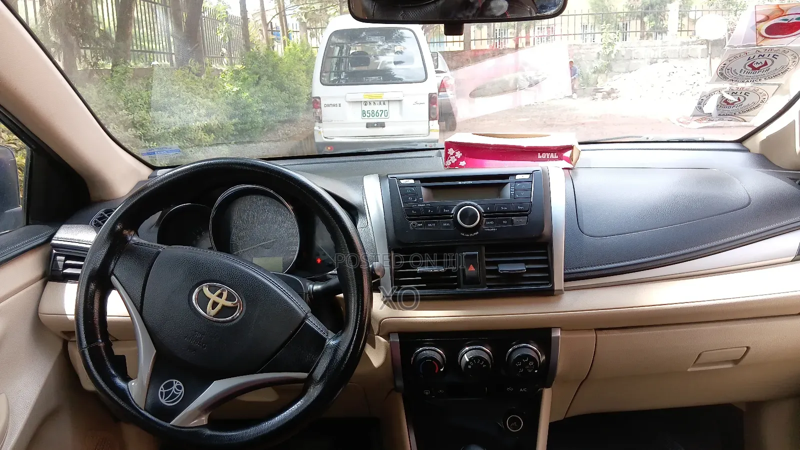 Toyota Yaris 2015 Black