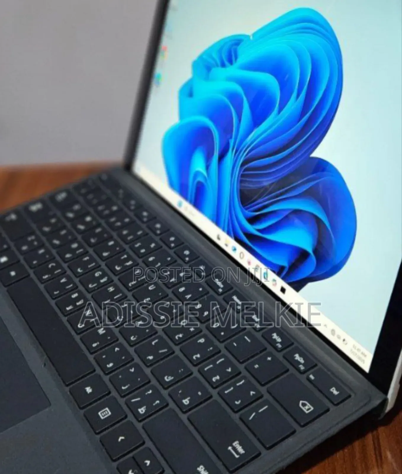 New Laptop Microsoft Surface Laptop 5 16GB Intel Core i7 SSD 256GB