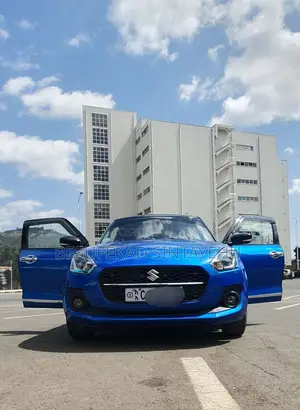 Photo - Suzuki Swift 2023 Blue