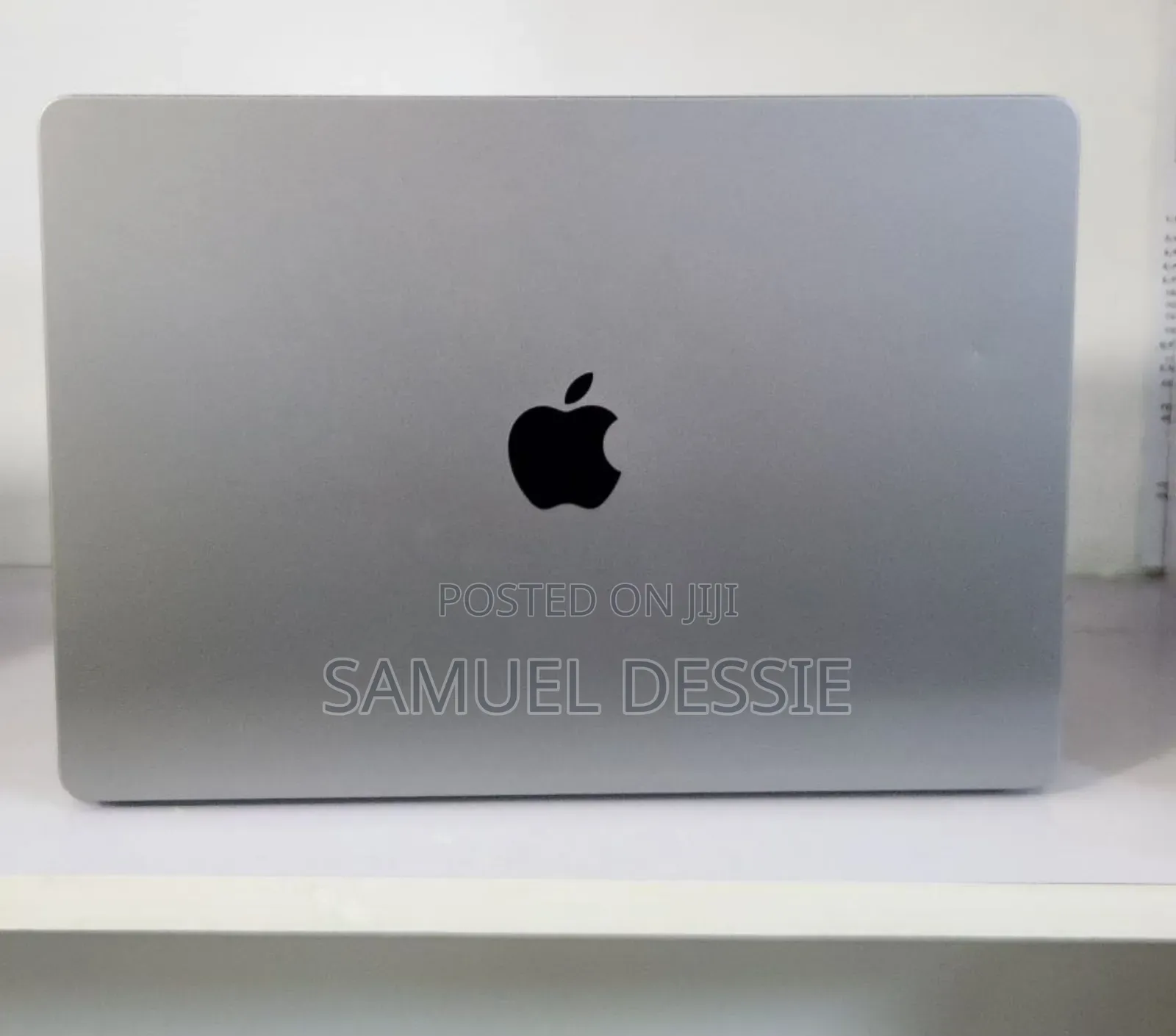 New Laptop Apple MacBook Air 2023 M2 8GB Apple M2 SSD 256GB