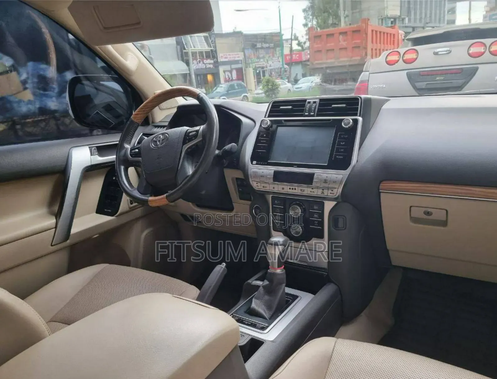 Toyota Land Cruiser 2022 White