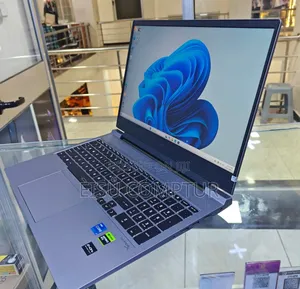 New Laptop HP Omen 16 16GB Intel Core I7 SSD 1T