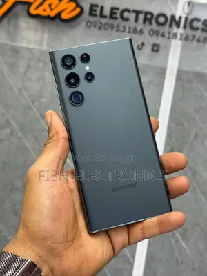 Photo - Samsung Galaxy S22 Ultra 256 GB Green