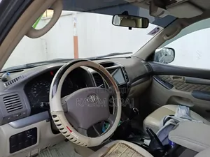 Toyota Land Cruiser Prado 3.0 D-4D 5dr 2007 Gray