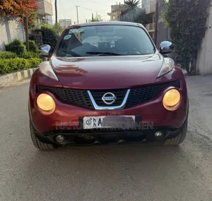 Photo - Nissan Juke 2013 Red