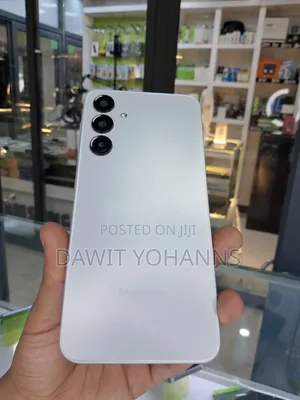 Photo - New Samsung Galaxy A16 128 GB White