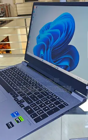 New Laptop HP Omen 16 16GB Intel Core I7 SSD 1T