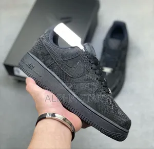 New Arrival Airforce 1 Supreme Mad Made in Vietnam