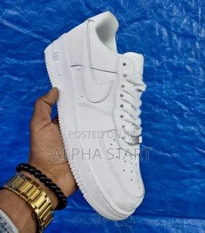 New Arrival Airforce 1 Supreme Mad Made in Vietnam