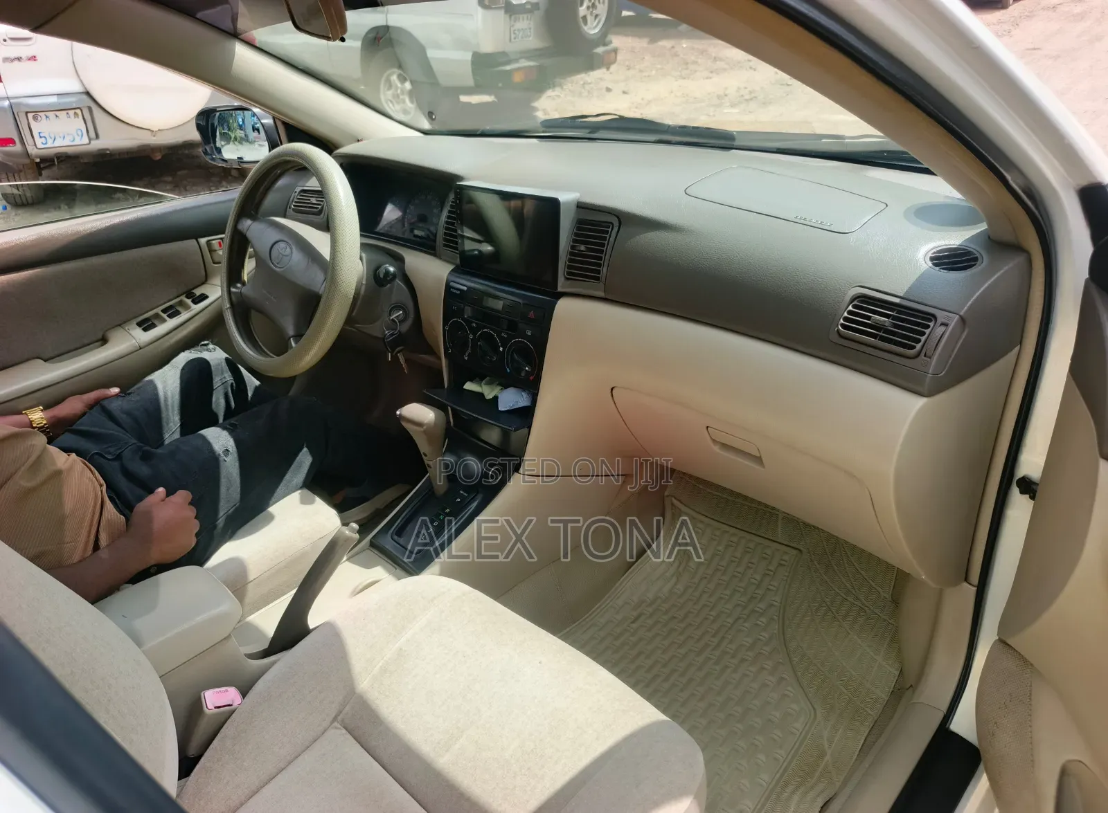 Toyota Corolla 2003 White