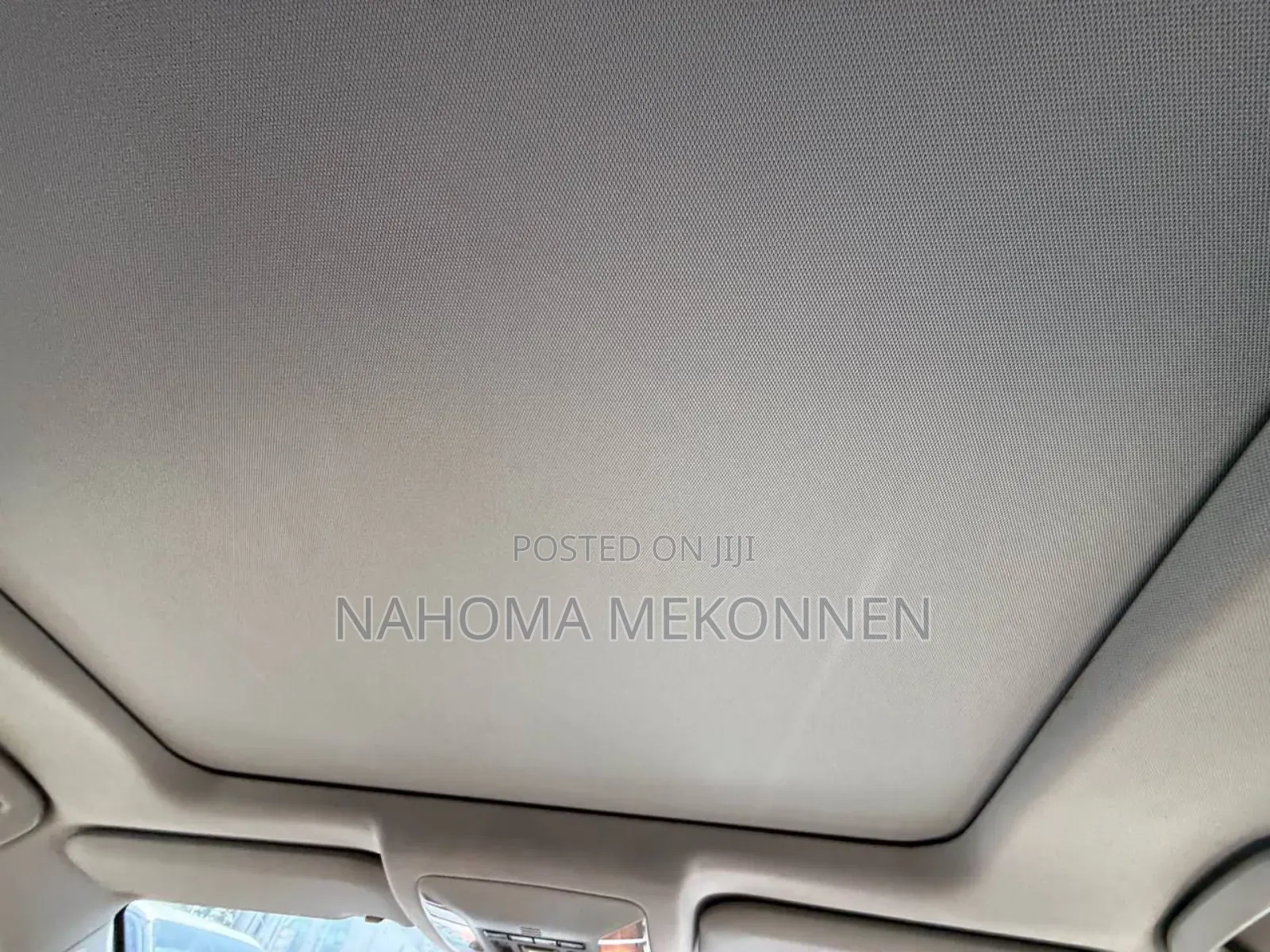 Toyota RAV4 2021 White