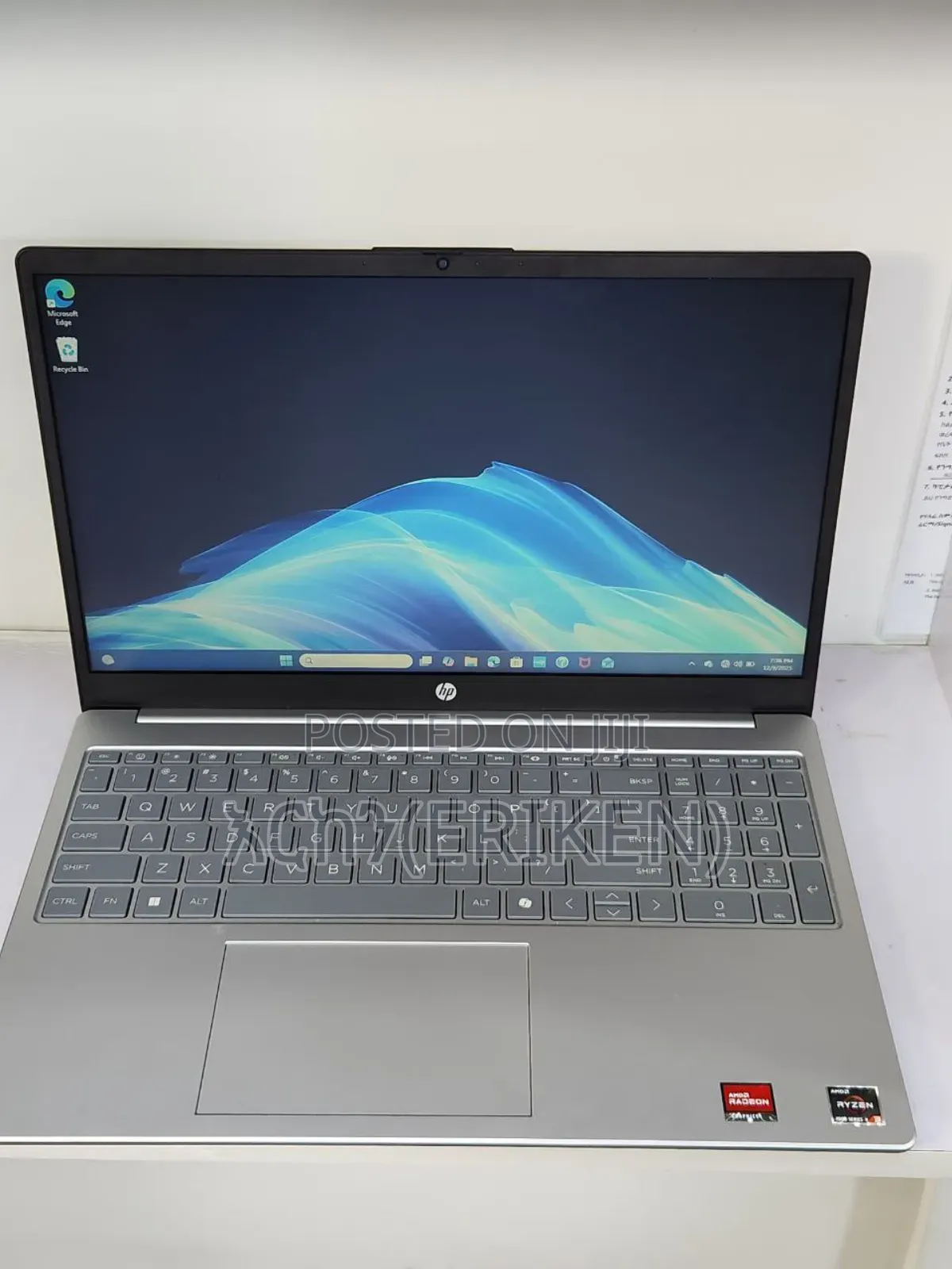 New Laptop HP Stream Notebook 8GB AMD Ryzen 3 SSD 256GB