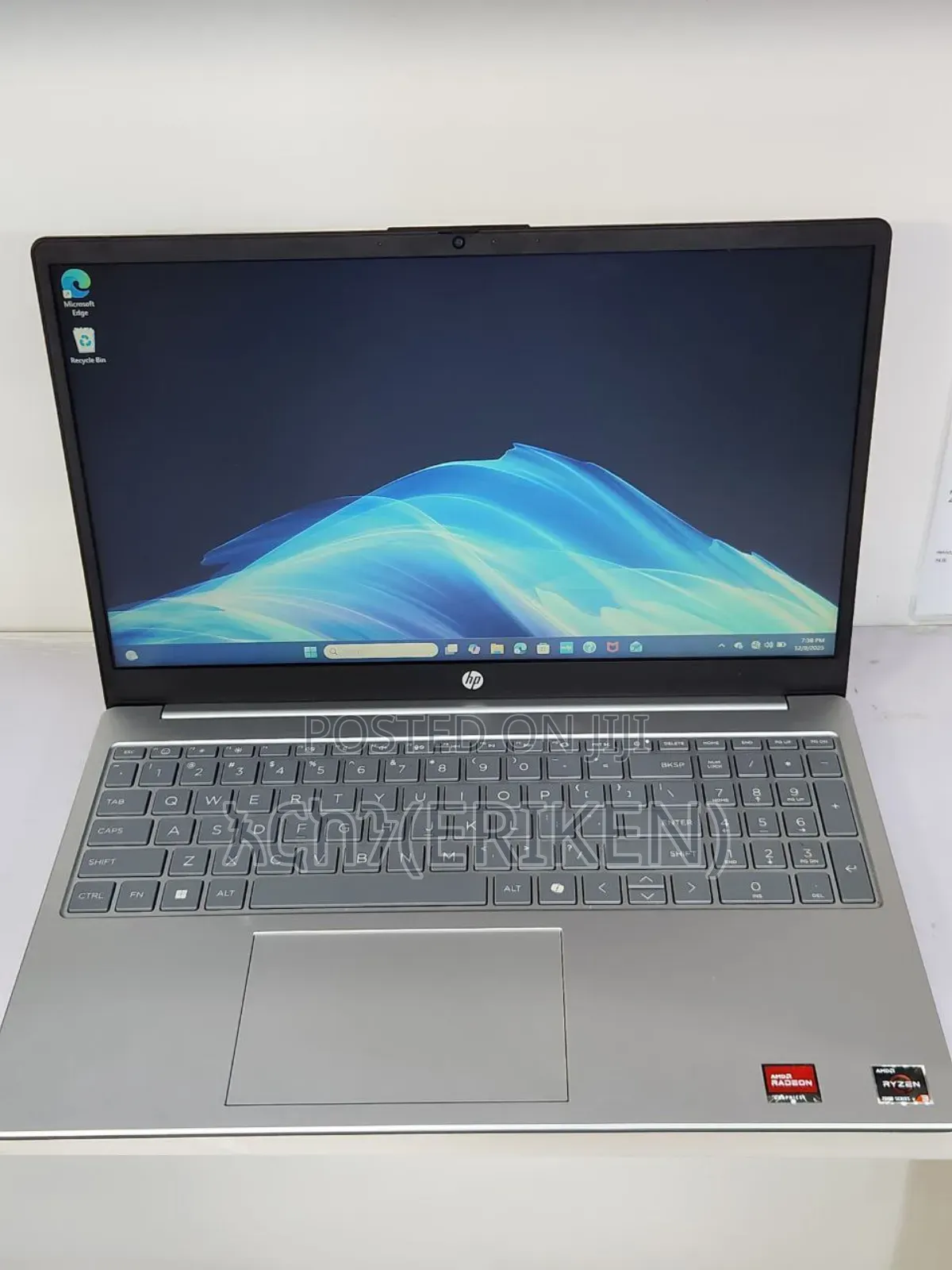 New Laptop HP Stream Notebook 8GB AMD Ryzen 3 SSD 256GB