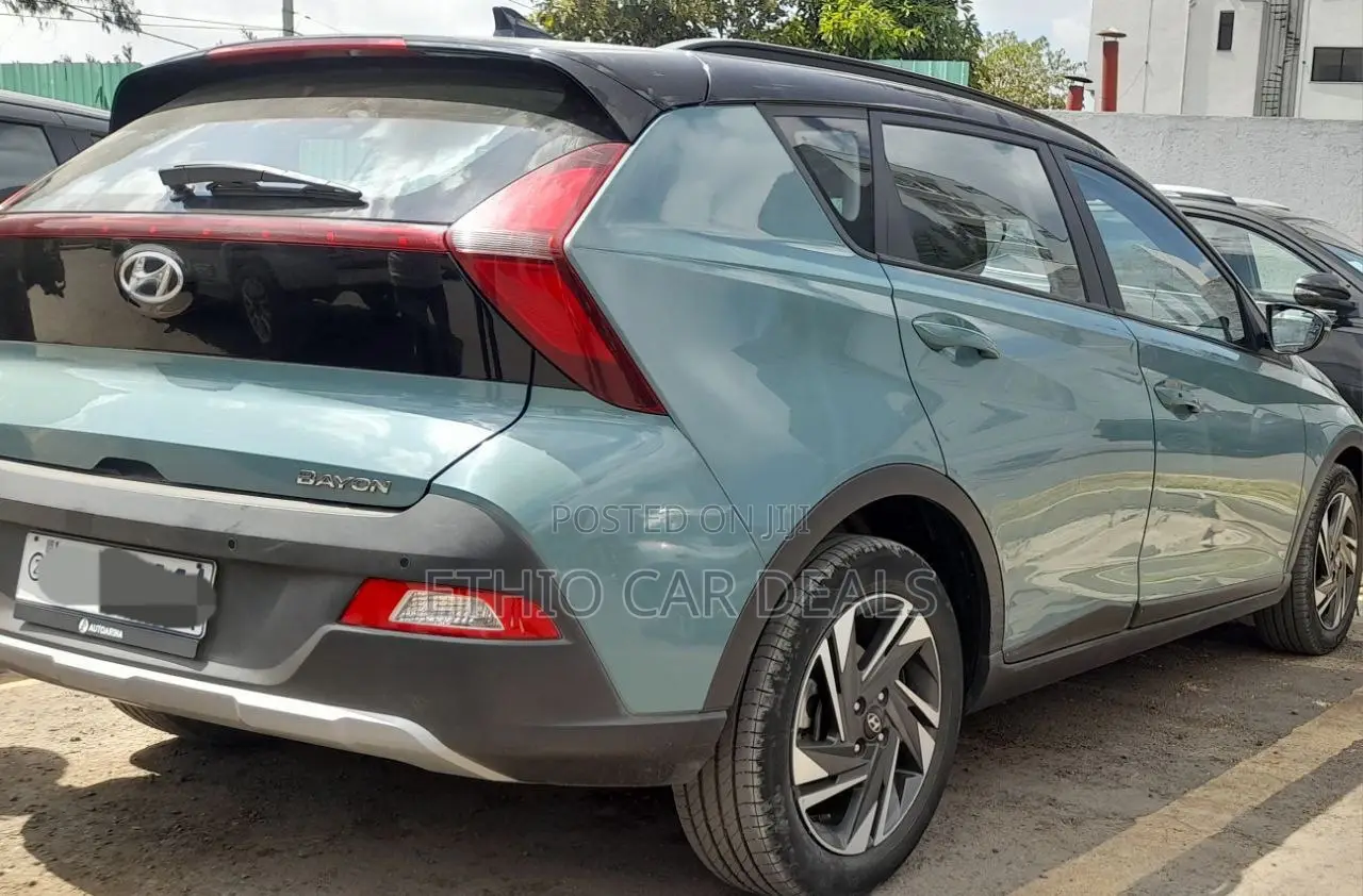 Hyundai Bayon 2021 Green