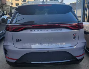 New BYD Song Plus DM-i 2025 Gray