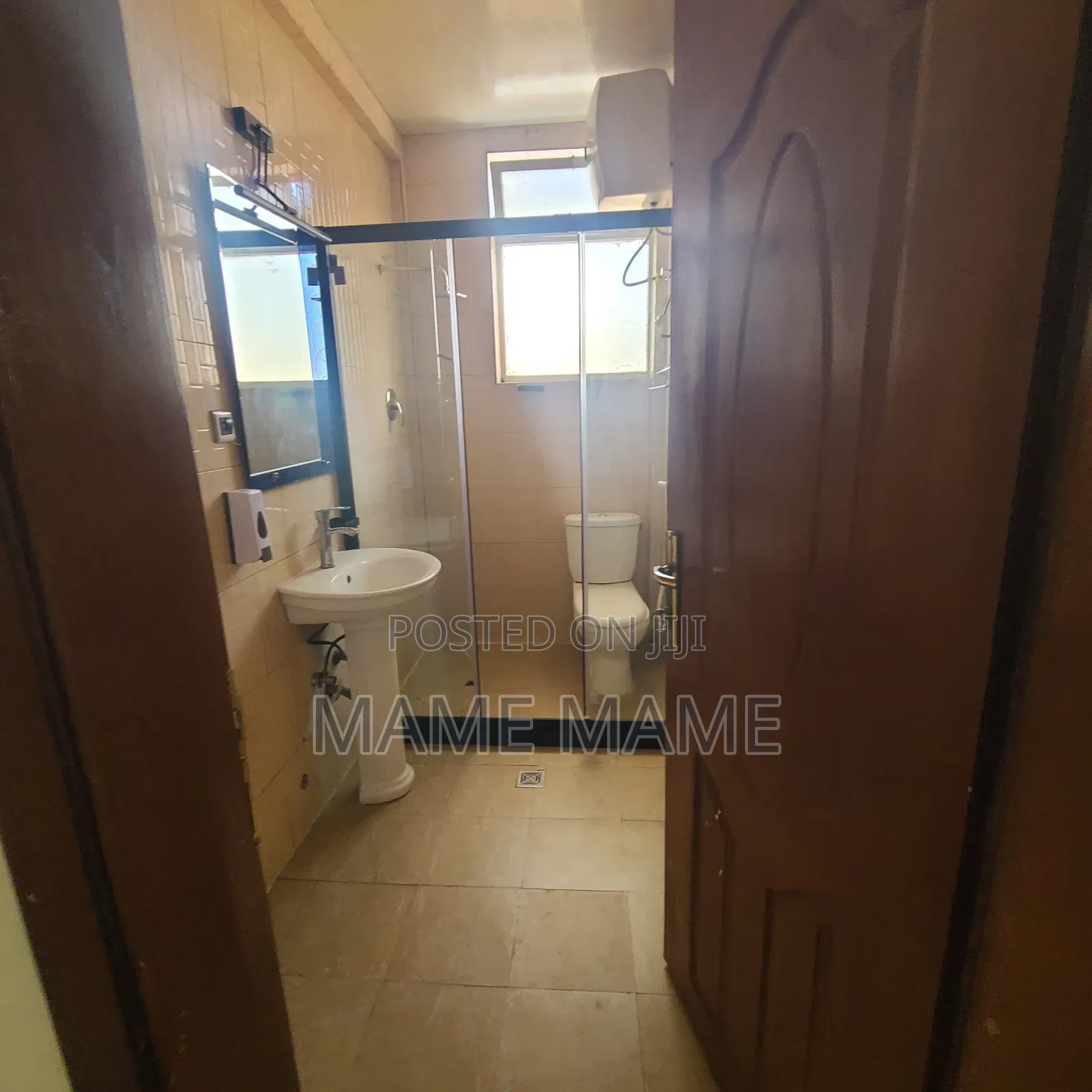 4bdrm House in Addis Abeba, Bole for rent