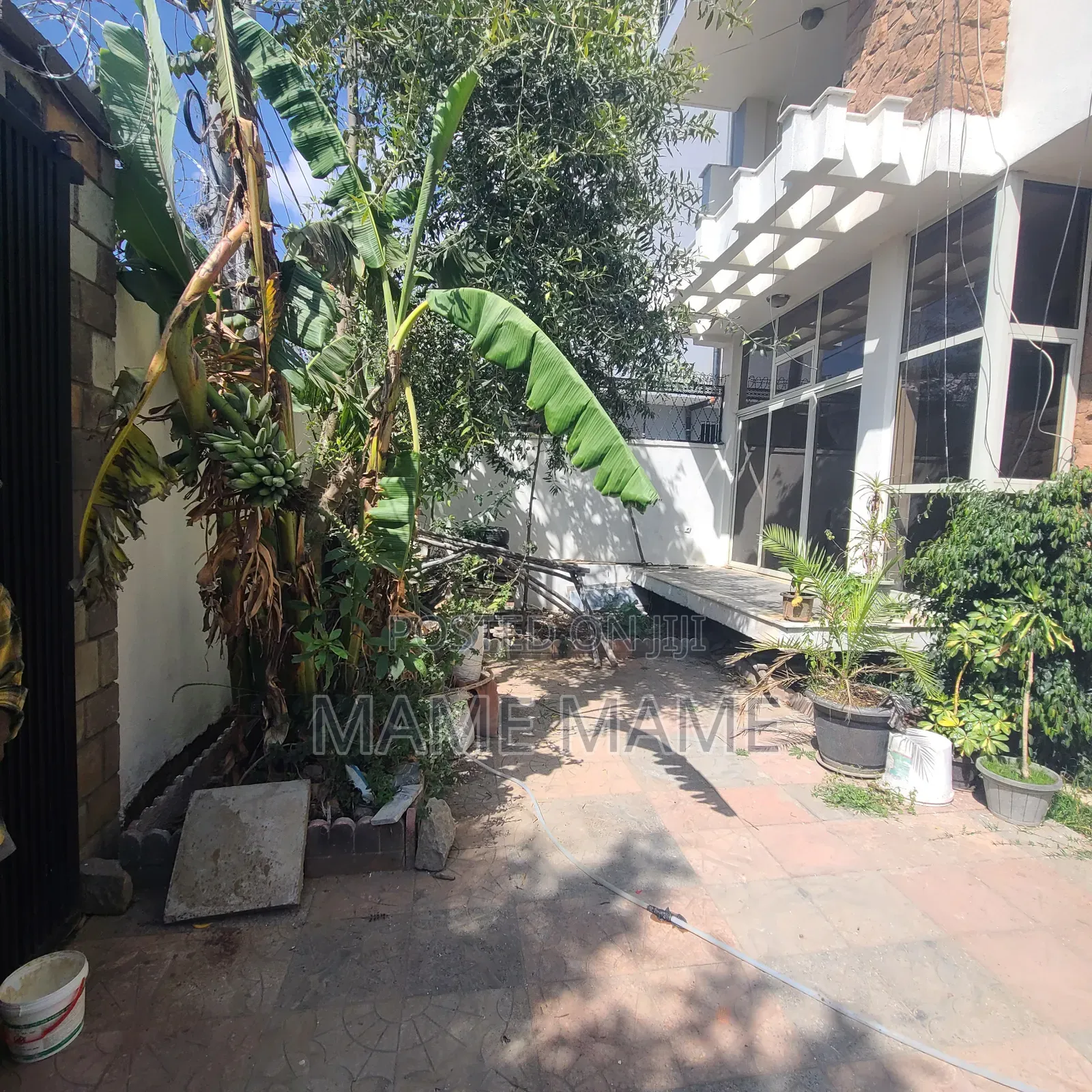 4bdrm House in Addis Abeba, Bole for rent