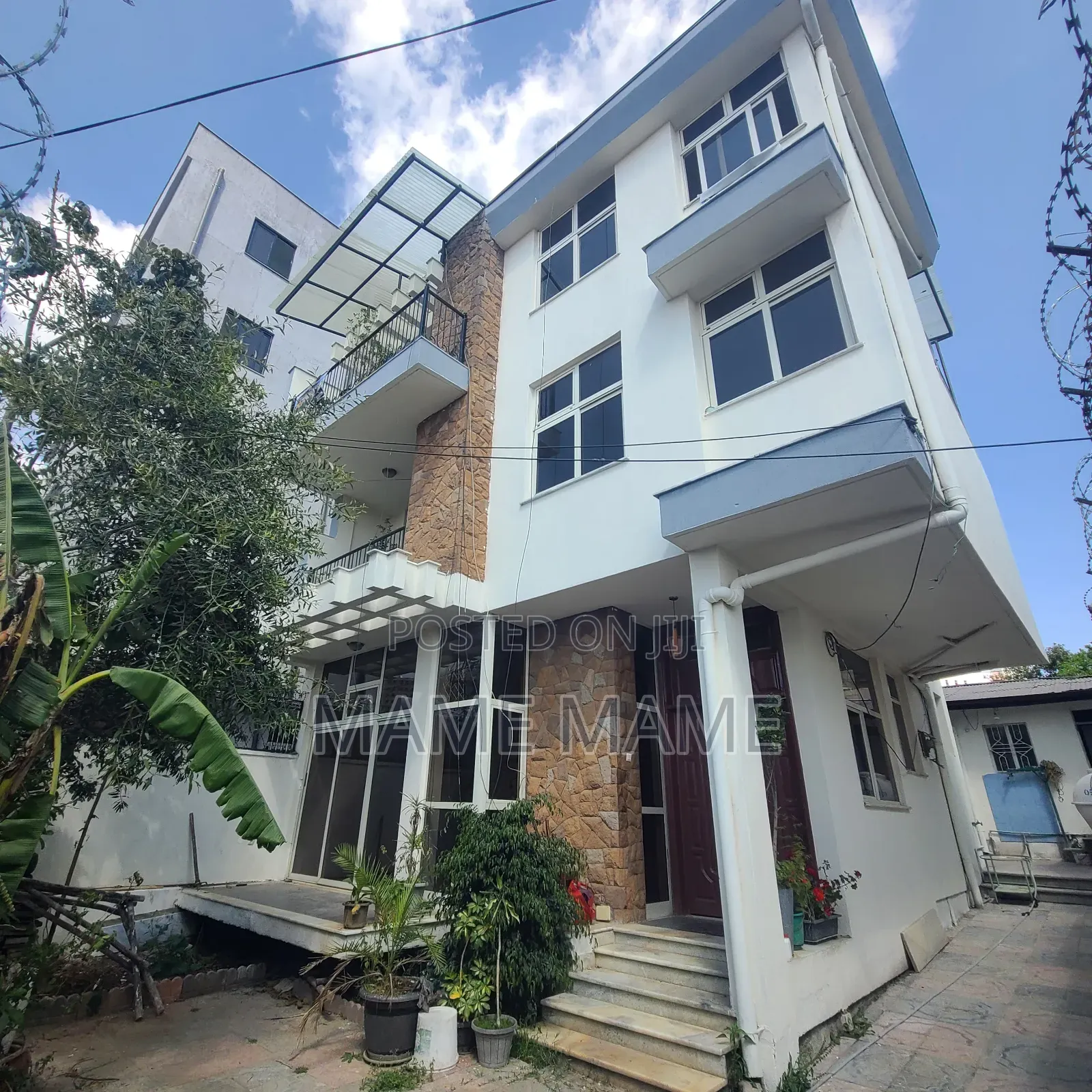 4bdrm House in Addis Abeba, Bole for rent