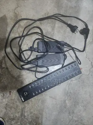 32-Port Usb Hub Charger