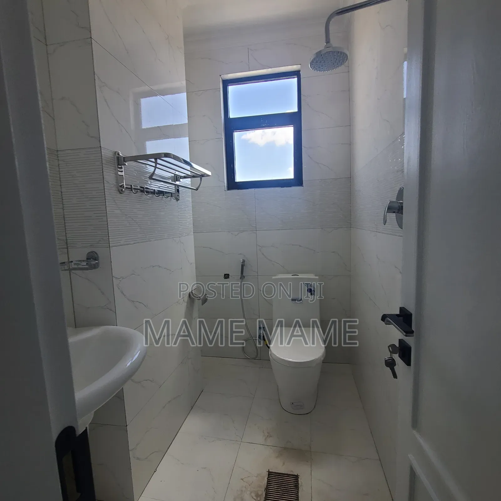 3bdrm Apartment in Addis Abeba, Bole for rent