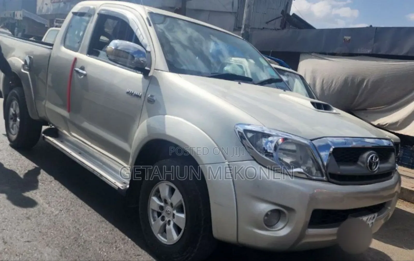 Toyota Hilux 2011 Gray