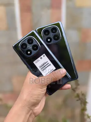 Photo - New Xiaomi Redmi Note 14 Pro+ 256 GB Black