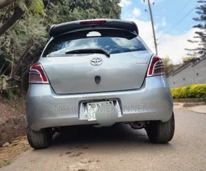 Toyota Yaris 2007 Gray