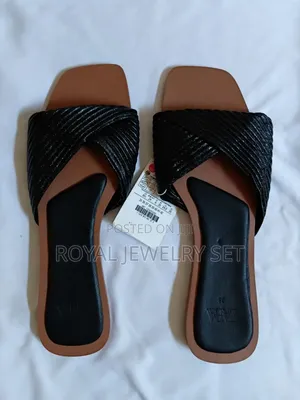 Zara Flat Shoe