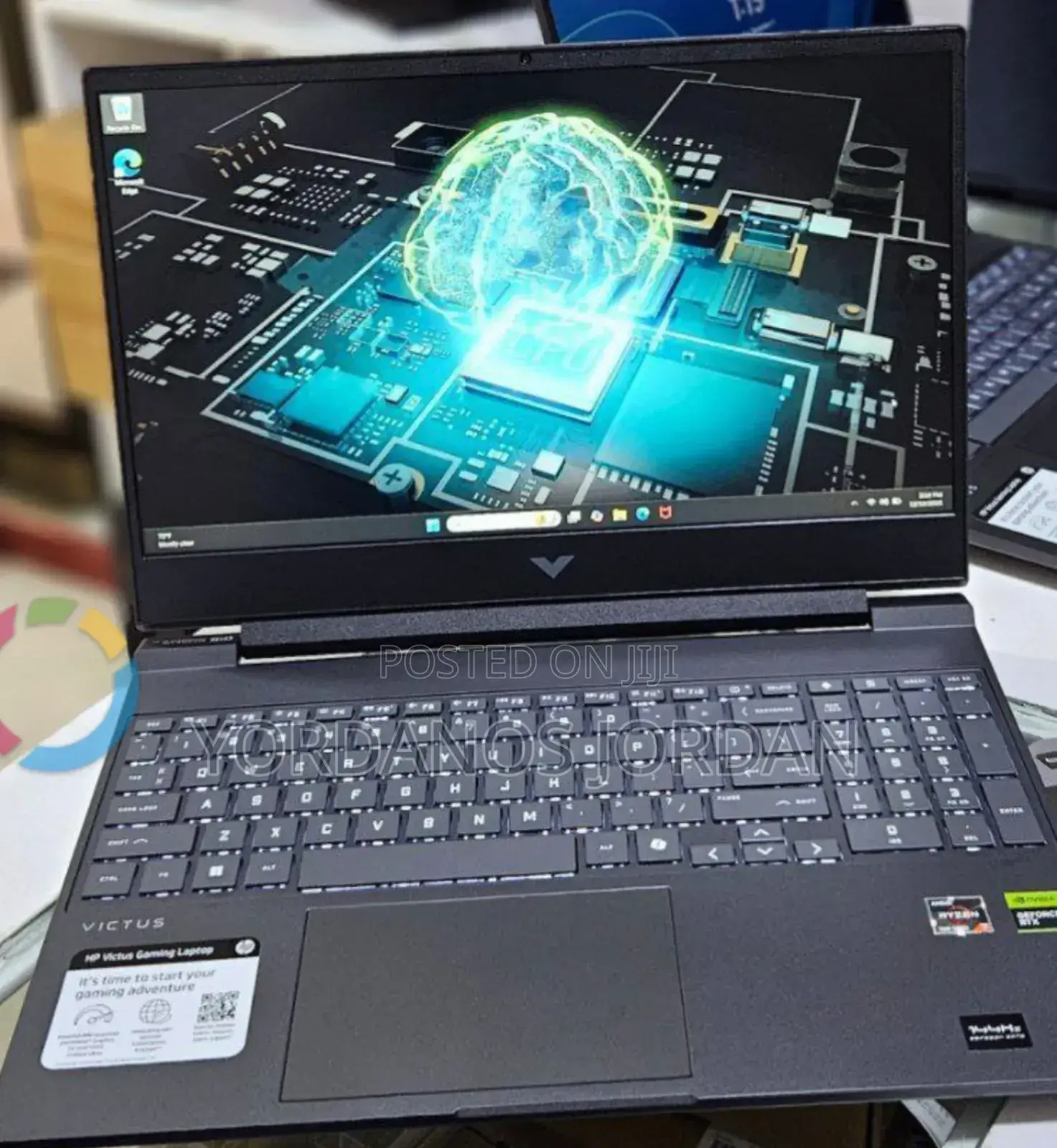 New Laptop HP Victus 15 16GB AMD Ryzen 7 SSD 512GB