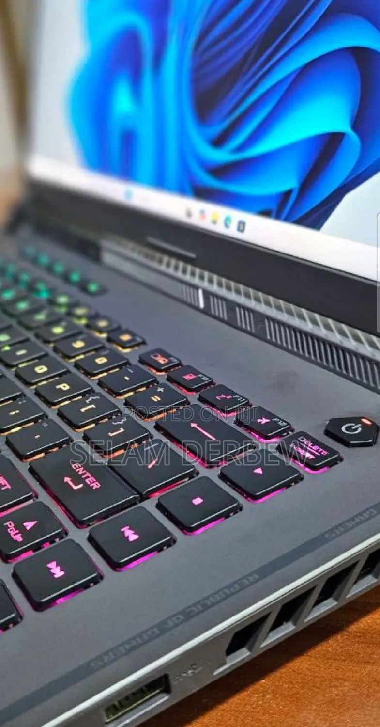 New Laptop Asus ROG Strix G15 32GB Intel Core I9 SSD 1T