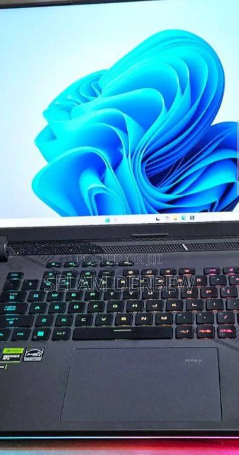 New Laptop Asus ROG Strix G15 32GB Intel Core I9 SSD 1T