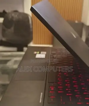 New Laptop HP Omen 15 16GB Intel Core I7 SSD 1T