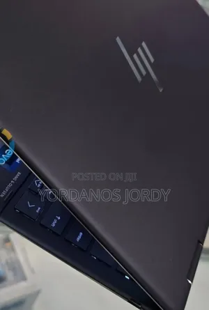 New Laptop HP Spectre X360 13 16GB Intel Core I7 SSD 1T