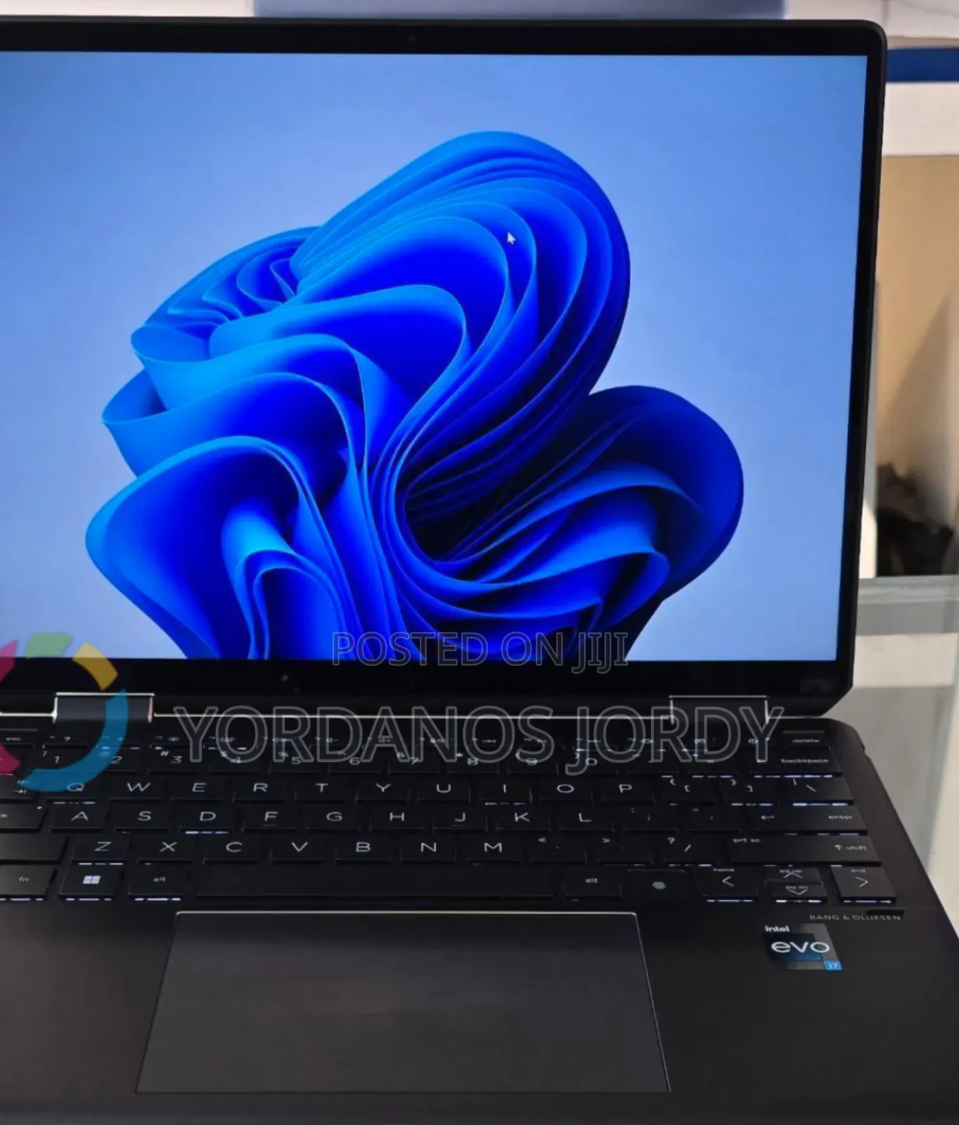 New Laptop HP Spectre X360 13 16GB Intel Core I7 SSD 1T