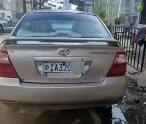 Toyota Corolla 2005 Gold