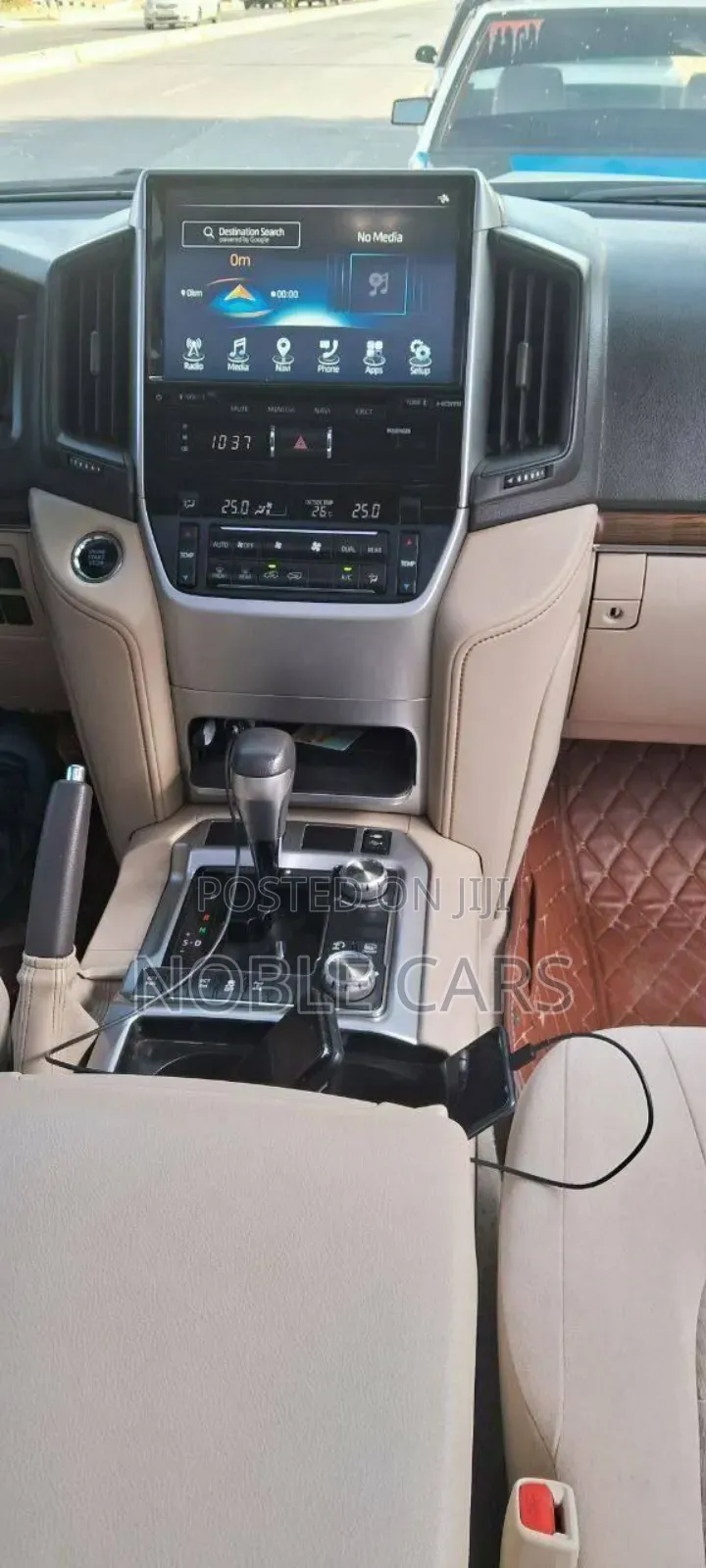 Toyota Land Cruiser 2021  White 